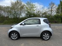 TOYOTA IQ