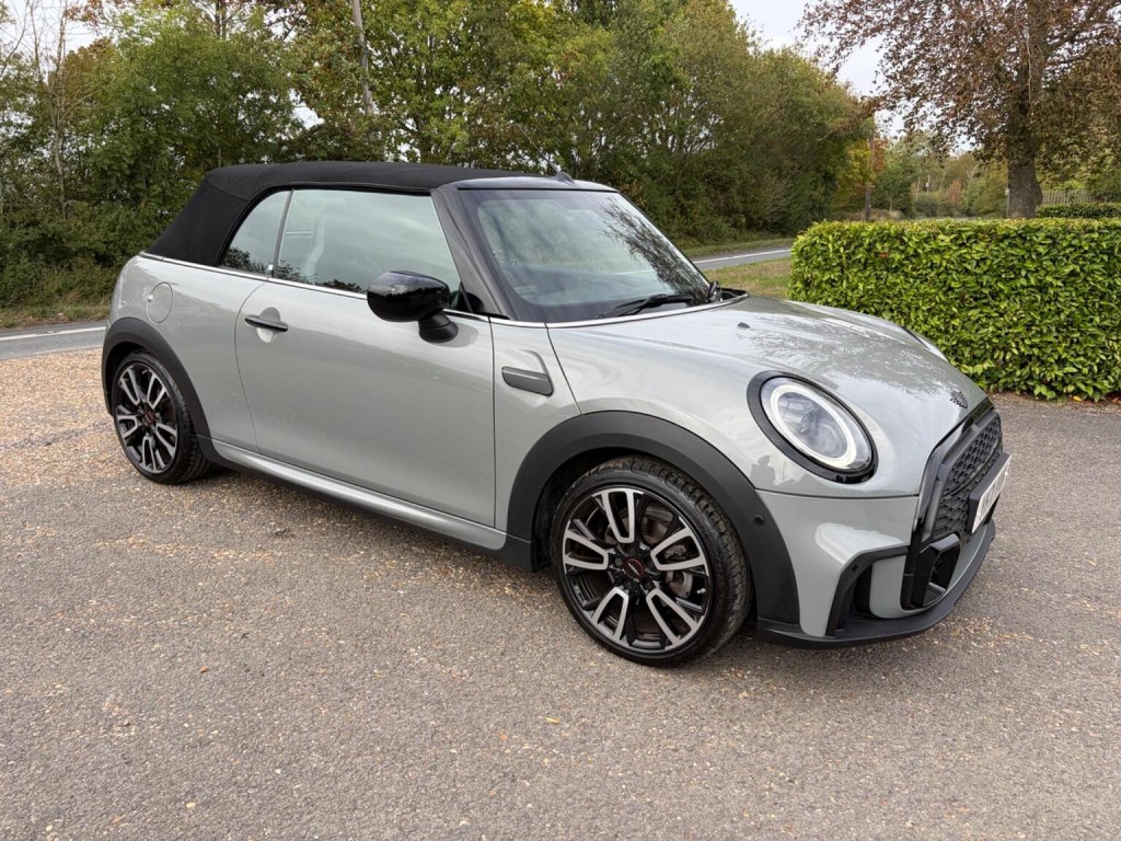 2021 MINI Convertible